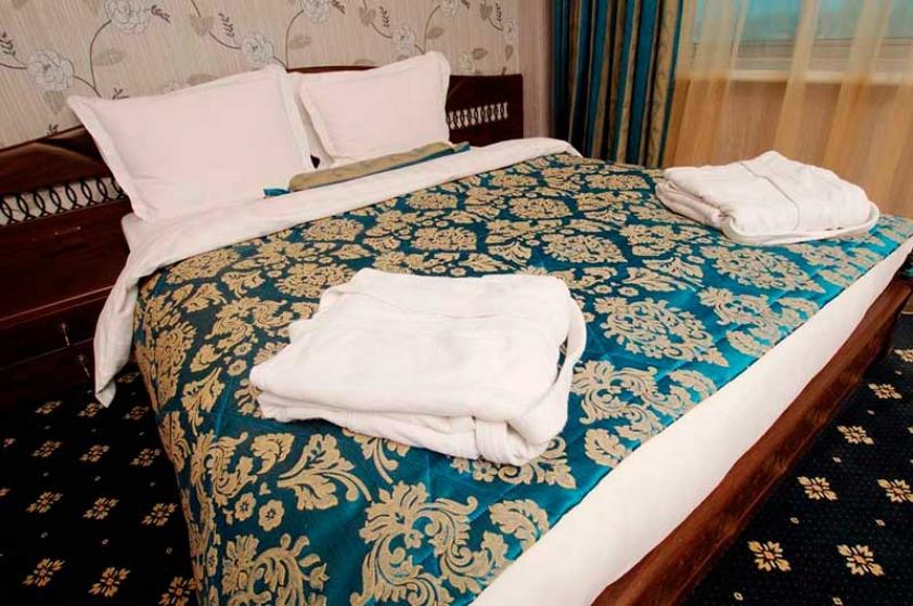 Royal Palace Hotel Almaty Bagian luar foto